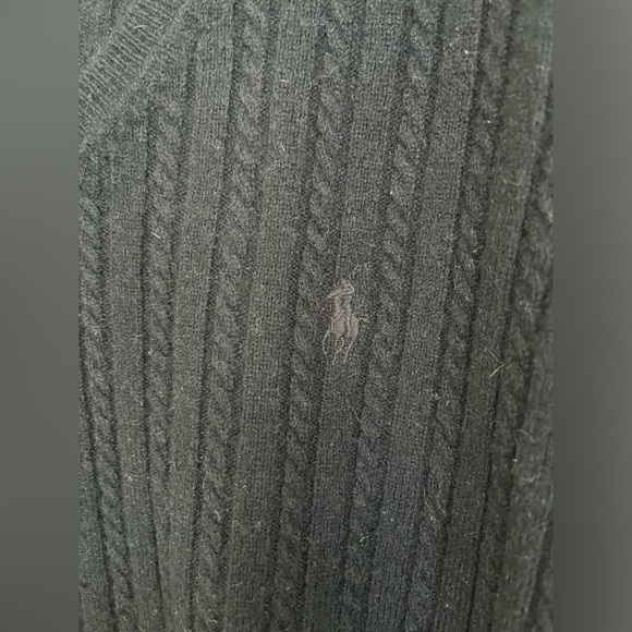 V-neck Cable Knit Sweater - Picture 7 of 9